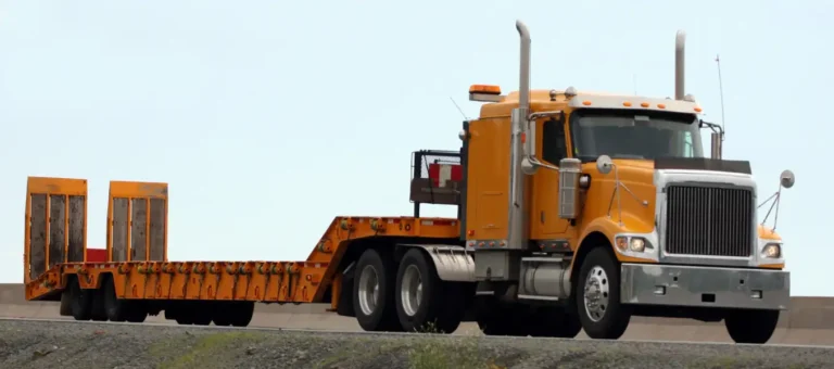 Why Professional Supply Chain Management Truck Dispatchers Are Essential for Growing Your Fleet
