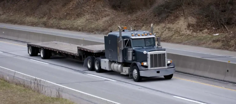How Logistics Truck Dispatching Services Help Owner-Operators Maximize Profits
